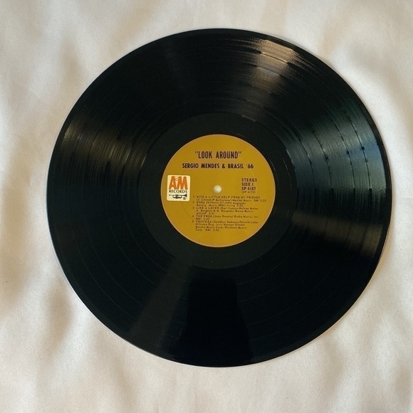 SÉRGIO MENDES & BRASIL '66 VINYL RECORD ✨✨✨ - Picture 5 of 6